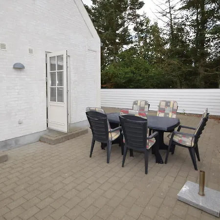 Tatil Evi Three-bedroom In *